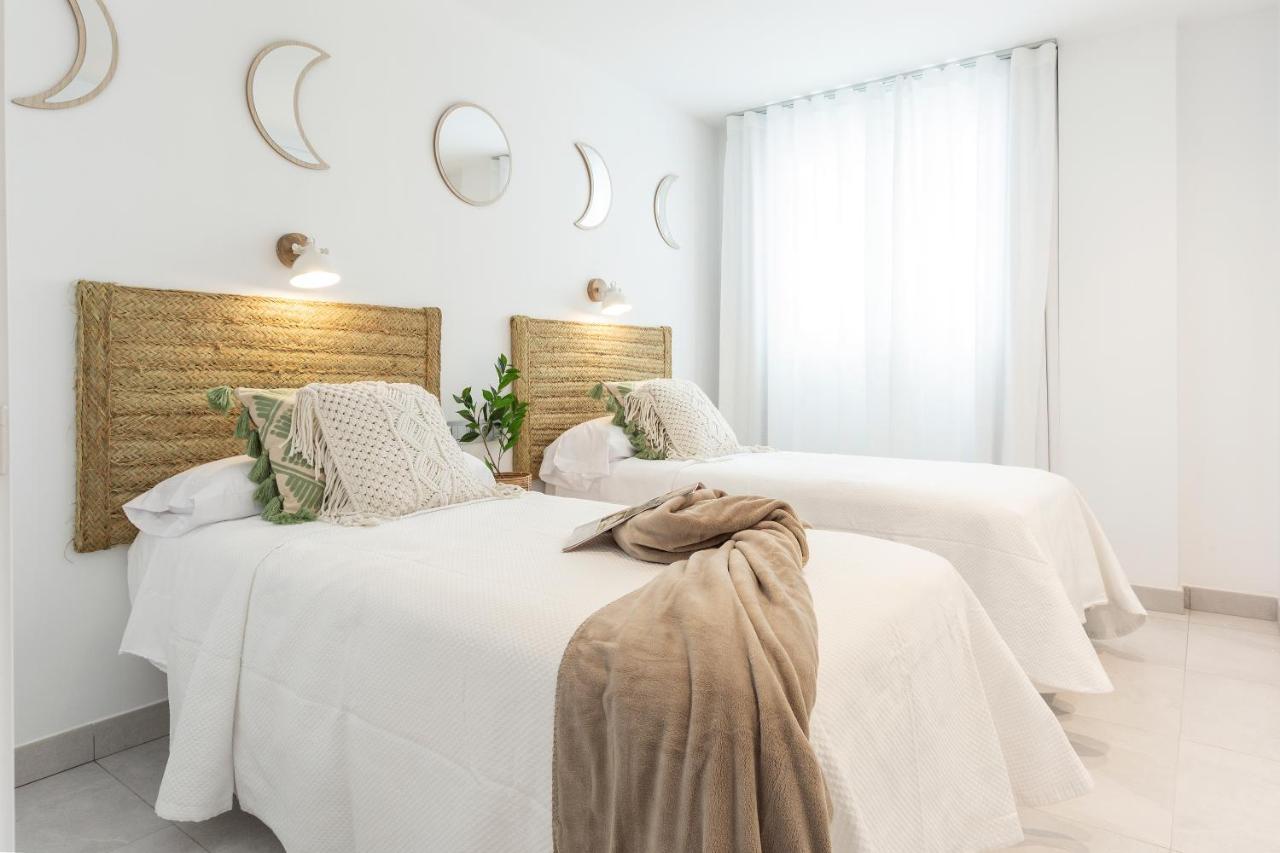 Apartamentos Martalia Nerja Torrox Buitenkant foto