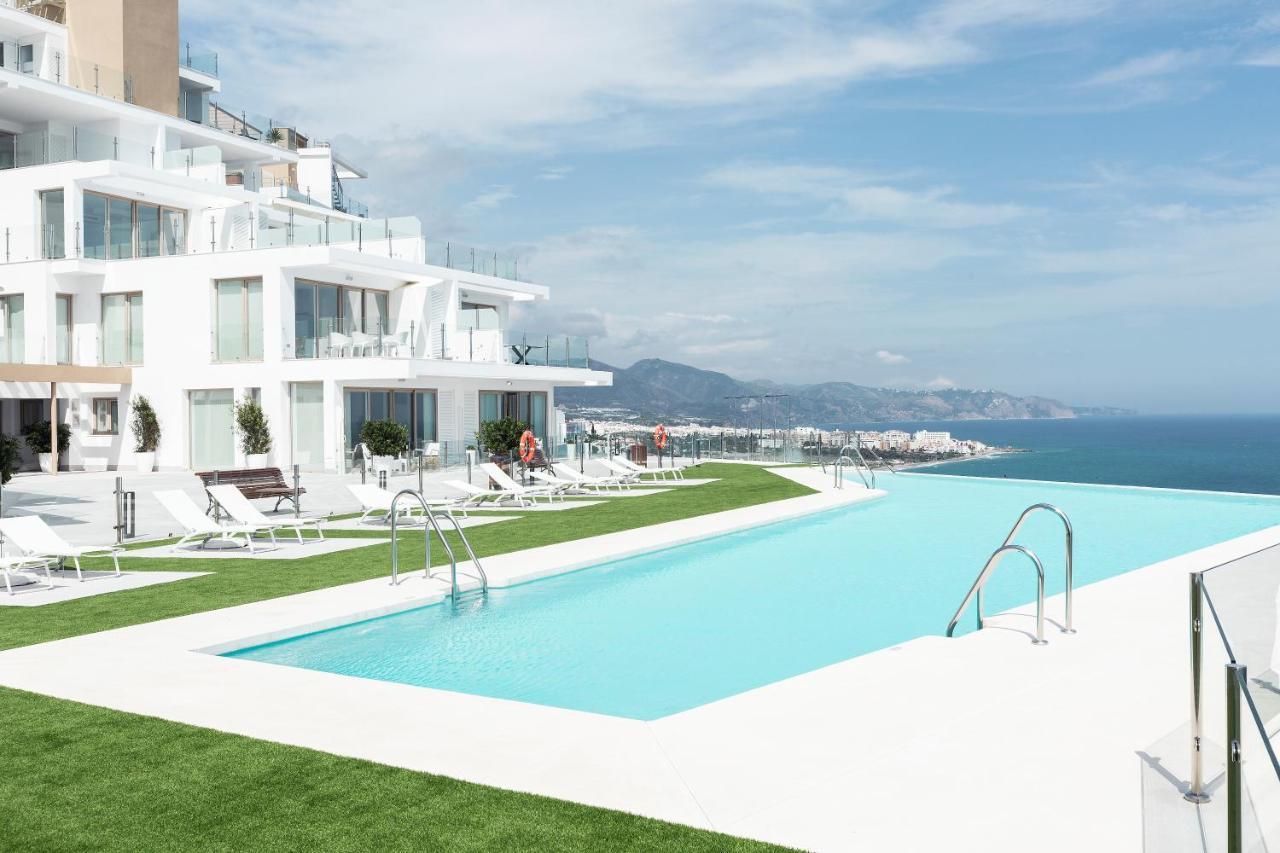 Apartamentos Martalia Nerja Torrox Buitenkant foto